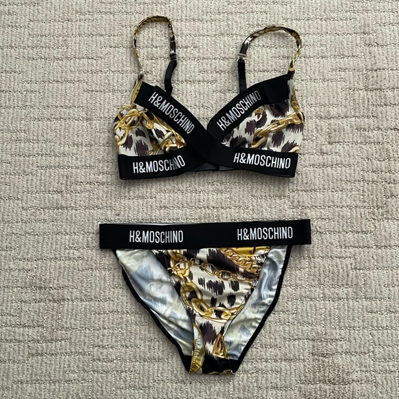 Moschino Other - H&M Moschino Bralette & bikini brief set
